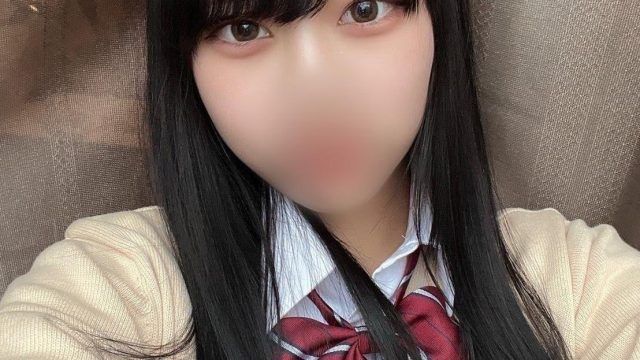 18歳F罩杯黑髪女神詩織！水手服制服無套中出2作分超大作！